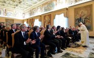 Papa Francisco em audiência com vinhateiros italianos no Vaticano