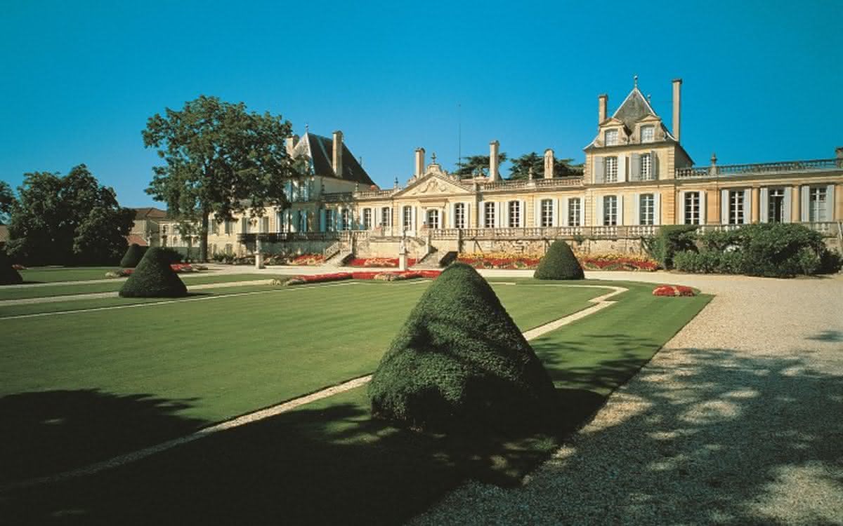 Château Latour, o mais potente dos Premiers Grands Crus de Bordeaux