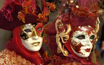 O encontro do vinho com o Carnaval