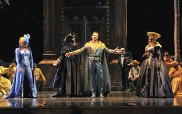 Pouco depois de se deliciar com um “excelente Marzemino”, Don Giovanni é tragado ao inferno - Divulgação