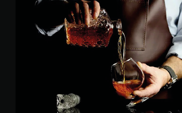 Cognac: diz a lenda, o vinho destilado nasce de um sonho diabólico