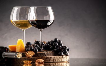 Vinho branco com uvas tintas depende apenas de não manter o contato das cascas com o mosto