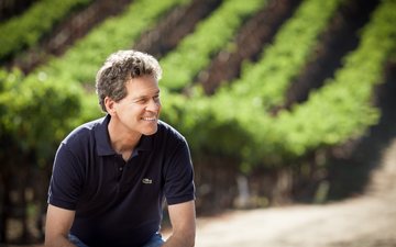 Paul Hobbs, o Steve Jobbs do vinho, assina rótulos nos EUA, Argentina, França e até na Armênia!