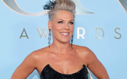 Instagram @pink
