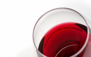 O consumo moderado de vinho pode reduzir risco de resfriado