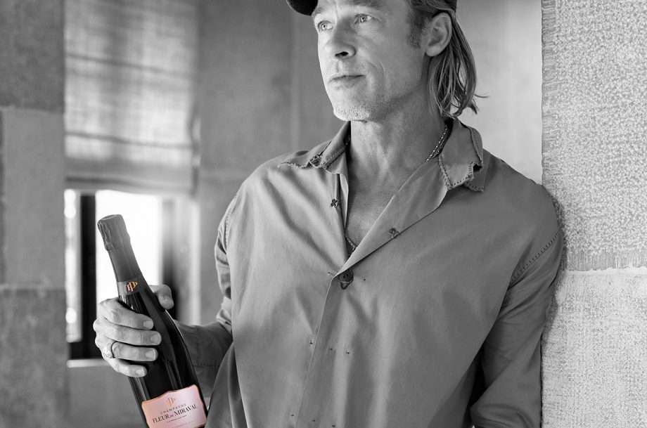 Brad Pitt lança seu segundo Champagne