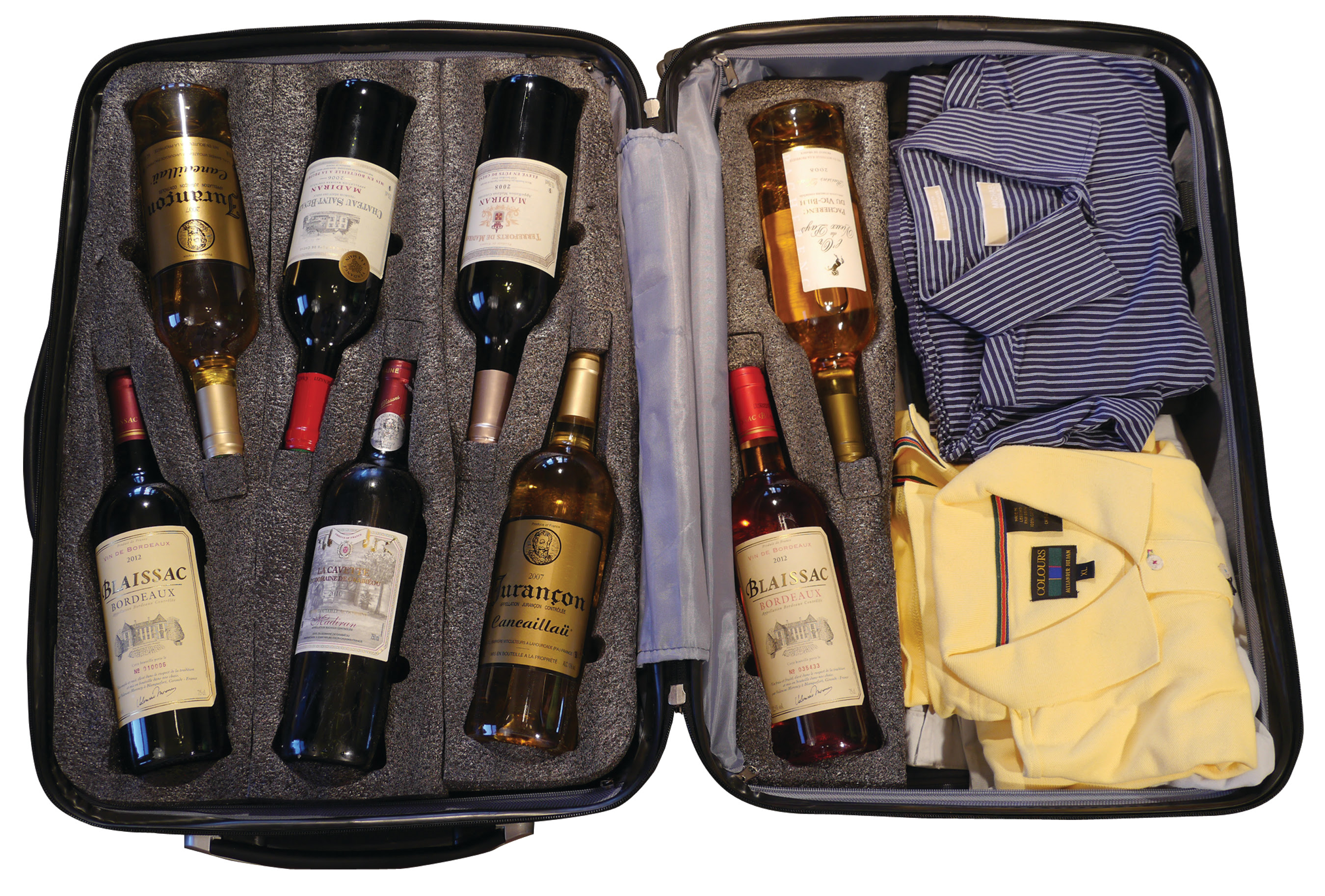 Можно ли в ручную кладь бутылку. Упаковка для вина в чемодане. Кейс для перевозки вина. Чемодан с вином.