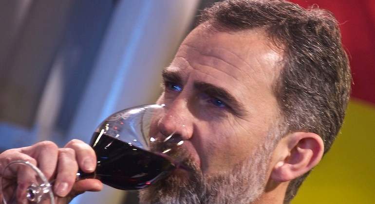 Felipe VI da Espanha tem uma reserva real de vinhos em várias vinícolas