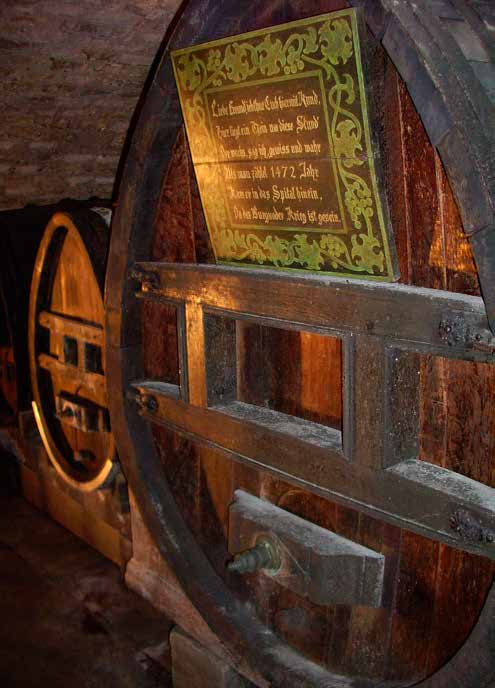 Barrica contendo o vinho “bebível” mais antigo do mundo precisou passar por reparos recentemente