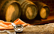 A história do tastevin, de objeto essencial para a escolha de um bom vinho a “inútil” 