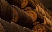 Como funciona o envelhecimento de vinhos em Bourbon? 