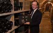 Funcionários de vinícola francesa encontram Champagnes de 1830 em esconderijo