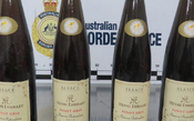 Francês é detido na Austrália ao levar vinho com cocaína 
